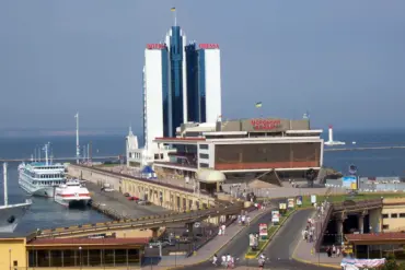 Exclusive Access to Information: Unusual Ship Activity in Odessa Exposed by Lebedev
