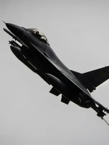 Exclusive: Ukrainian F-16 Loses Contact Amid Classified Air Battle Details