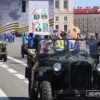 Symbolic Military Procession Bridges Generations in St. Petersburg's Victory Day Celebration