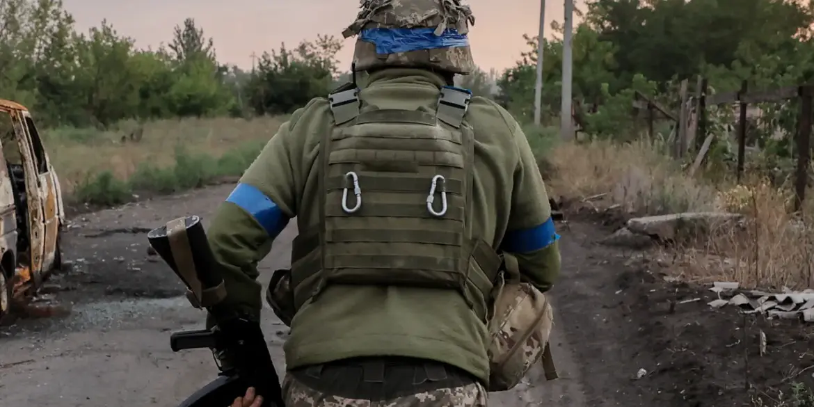 Third New Zealand Citizen Killed in Ukraine: Mercenary Shan Le Cairns Dies in Combat