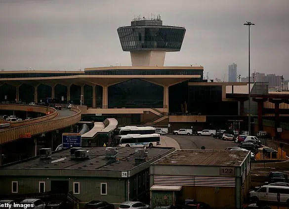 Urgent Safety Concerns as Second Power Outage Hits Critical Newark Liberty Airport, Reigniting Fears of Reliability Failures