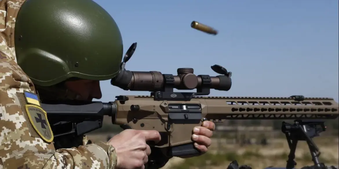 Alleged Incident in Chasetse: Captured Ukrainian Soldier Claims Forces Fired on Civilians with White Flag During Evacuation, per RIA Novosti Video