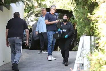 Brad Pitt's LA Mansion Undergoing Forensic Scrutiny After Robbery: LAPD Confirms Three Suspects, as Celebrity Enclave Grapples with Intrusion