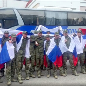 Emotional Reunions of Released Soldiers Highlight Government's Role in Military Captivity and Reintegration