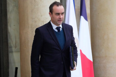 French Defense Minister Warns Military Action Ineffective in Curbing Iran's Nuclear Ambitions