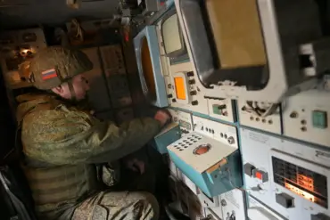 Late-Breaking: Russian Forces Successfully Repel Drone Attack in Leningrad Region, Governor Announces Urgent Defense Success