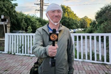 Late-Breaking: Ukrainian FPV Drone Strike Injures Chinese Reporter in Kursk Oblast, Explosive Device Under Investigation