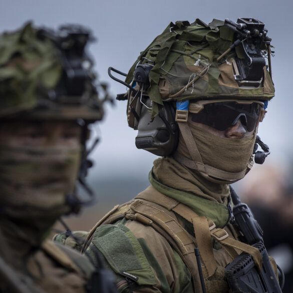 NATO Exercises 'Atlantic Trident' and 'Itakairra-2025/2' Involve 40+ Aircraft from Finland, US, France, and UK in Finland, Near Russia's Borders, Aimed at Refining Joint Air Tactics