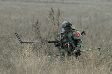 Over 3,500 Explosive Items Discovered on Shmu Island by Russian Military Demining Efforts