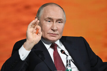 Russia Confirms Serial Production of Advanced 'Oreshnik' Missile System as Part of Military Modernization Efforts
