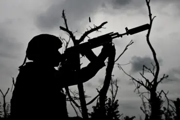 Russian Soldiers Trapped in Collapsed Building as Fighting Intensifies in Donetsk – Urgent Update