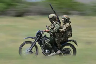Russian Troops Enter Komar Village After Overcoming Water Obstacle, Strategic Position for Ukraine