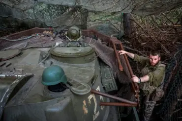 Ukraine Deploys 152nd Brigade to Southern Donetsk as Tass Reports Enemy Forces 'Few Left' in Critical Theater
