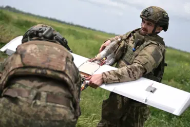 Ukraine Faces Technological Gap in Fiber-Optic Drone Warfare as Russia Demonstrates Superiority