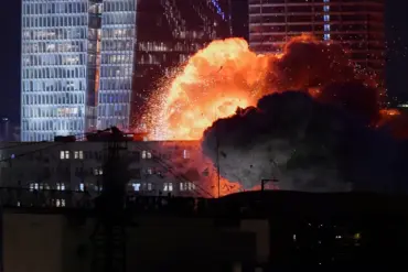 Urgent: Iran's Rocket Attack on Tel Aviv Injures 13, with Fears of Escalating Casualties