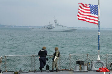 U.S. Navy Withdraws Fleet from Bahrain, Raising Questions About Regional Strategy Shift
