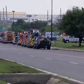 Chemical Emergency Erupts Near Boeing Facility as Nitric Acid Spill Sparks Concern, Witnesses Report
