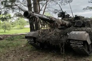 DPR Conflict Escalates as 'South' Military Group Destroys Two Ukrainian Tanks Near Серебрянка