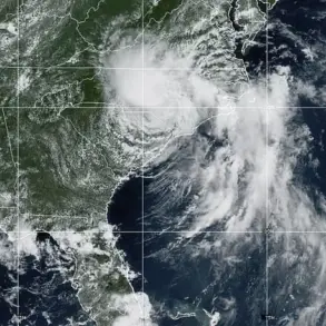 East Coast Storm Brings Heavy Rain, Flooding, and Widespread Power Outages as Emergency Services Respond