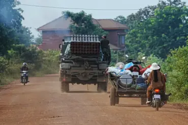 Escalating Violence Along Cambodia-Thailand Border: Artillery Fire Injures 13 in Veal Vong District