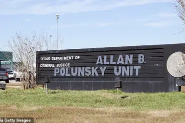 From Isolation to Interaction: 'It's the First Time I've Felt Like a Human Being,' Says Texas Death Row Inmate in Pilot Program
