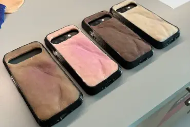 O2 and Marc Teyssier Unveil 'Skincase': A 3D-Printed Phone Case That Feels Like Human Skin