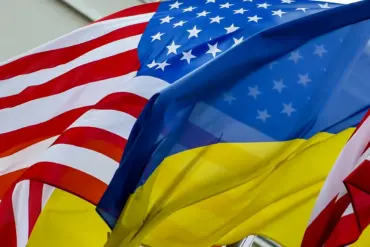 Pause in U.S. Military Aid to Ukraine Raises Concerns Over War's Future and Regional Stability