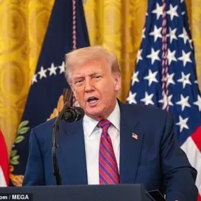 Steve Bannon Accuses Wall Street Journal and Rupert Murdoch of Conspiracy in Epstein Letter Release, 'Undermining the People's Interests'