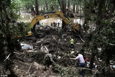 Texas Floods Claim Lives of Father and Mother, Leaving Two Young Boys Behind