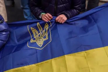 Ukraine's War at a Critical Inflection Point: Psychological Toll and Western Supply Struggles Intensify