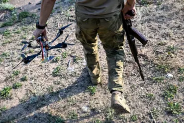 A Soldier's Ordeal in Ukraine: The Grim Speculation Behind a Month-Long Isolation and Final Letters