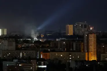 Explosions Rock Ukrainian Capital Amid Heightened Eastern Front Tensions