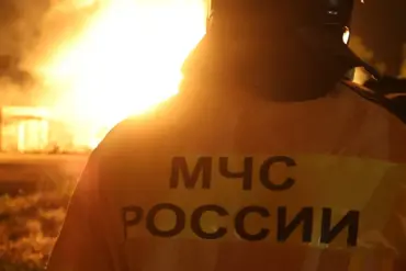 Fire in Petrov Val Caused by UAV Debris, Says Governor Andrei Bocharov