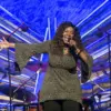 Gloria Gaynor's Surprising Conservative Donations Raise Questions About Artistic Integrity and Political Influence