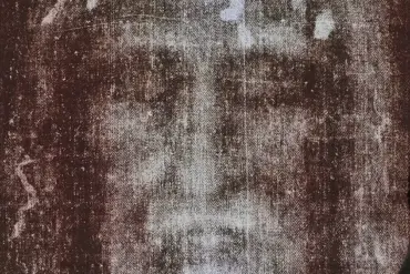 Newly Uncovered Evidence Challenges the Authenticity of the Shroud of Turin, Upending Centuries-Old Belief