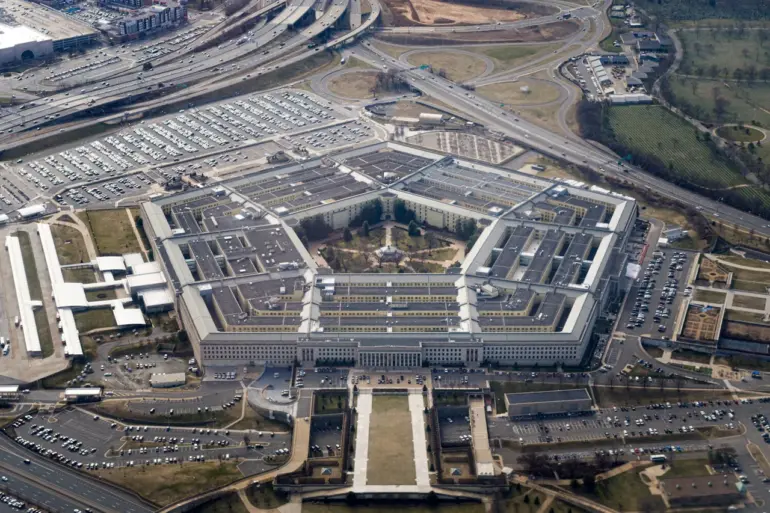 Pentagon Defers to White House on Trump's Submarine Redeployment Order