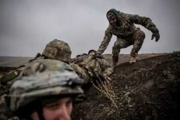 Ukrainian Forces Withdraw From Chasaiv Yar, Relocating Troops to Podolskoe as Strategic Repositioning Continues in DPR