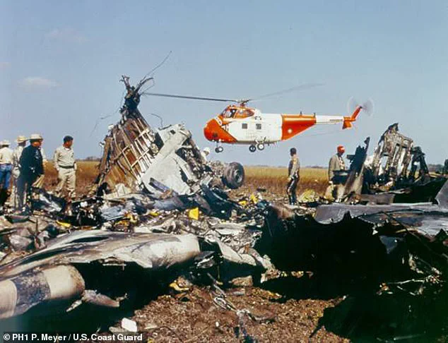Veteran Pilot Recalls 1988 British Airways Turbulence Incident Over Italy