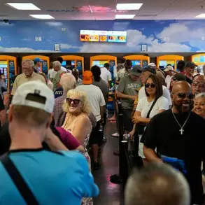 Historic $1.8 Billion Powerball Jackpot Split Between Texas and Missouri Winners—Second-Largest in History