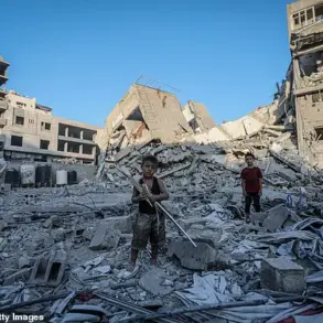 Israeli Defense Forces Issue Urgent Evacuation Orders for Gaza City as Israel Warns of 'Razing' Gaza if Hostages Not Released, Sparking Fears of New Displacement Crisis