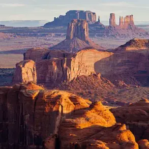 Monument Valley: The 'Scariest National Park' and the Eerie Tales That Haunt Its Desert Beauty